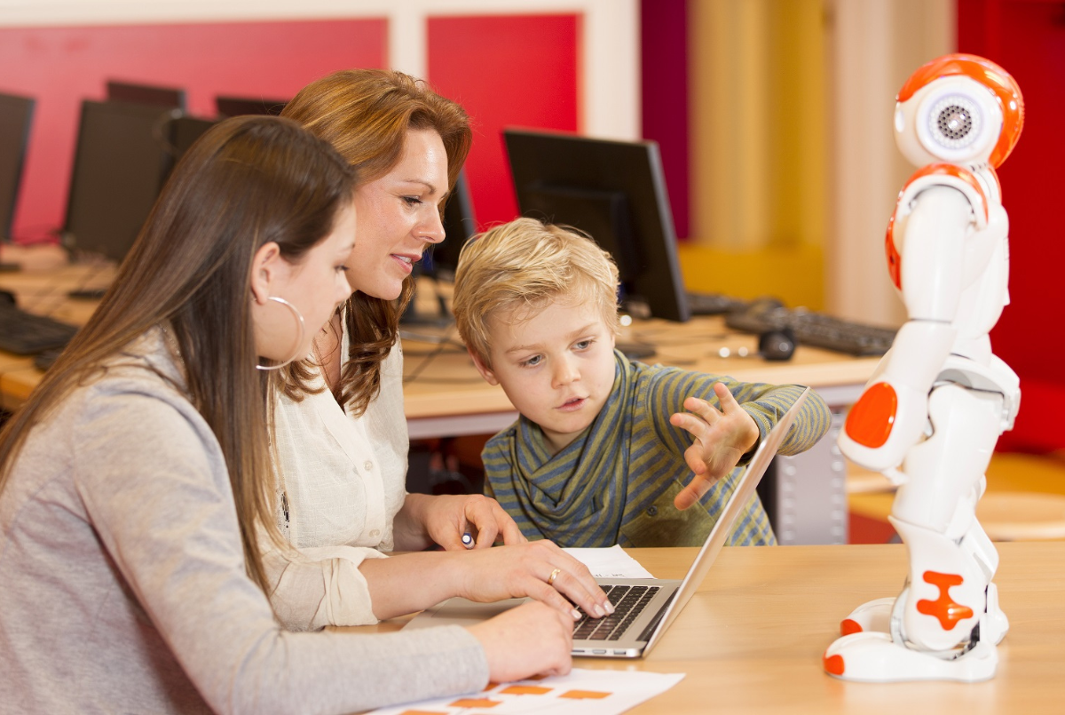El impacto de la Inteligencia Artificial en la educación | Ekosnegocios